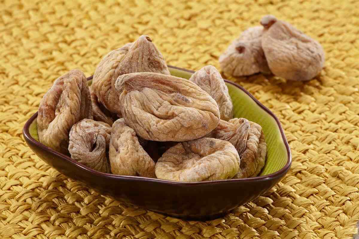  Dried fig fruit purchase price + Properties, disadvantages and advantages 