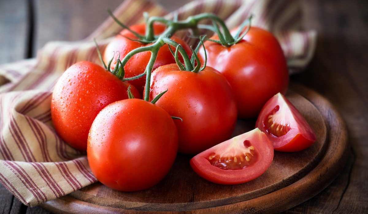  Tomato good for prostate and fighting against cancer 