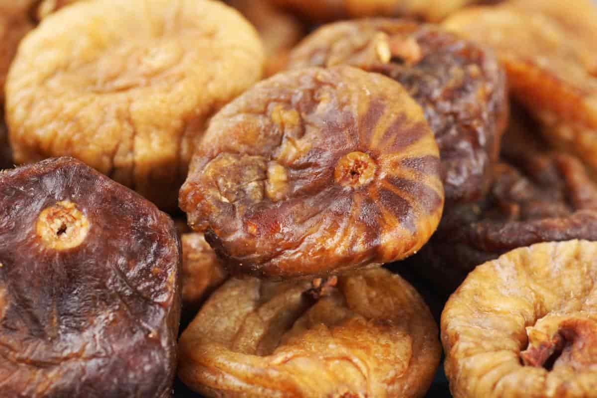  Dried figs benefits for female and side effects on their body 