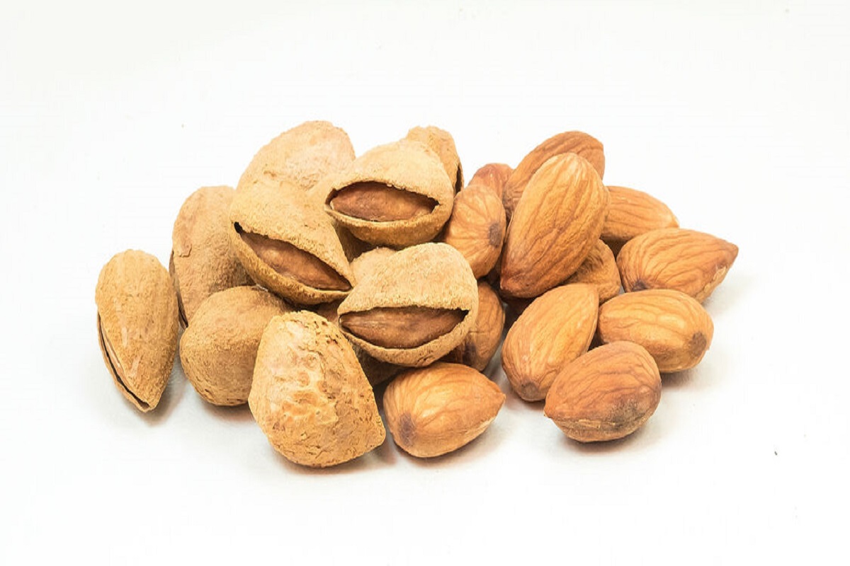 almond dry fruits 1kg