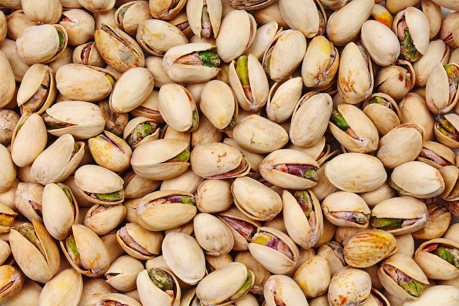 The purchase price of pistachio kernels Woolworths + properties, disadvantages and advantages
